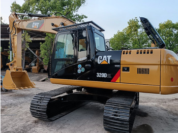 Excavadora de cadenas CATERPILLAR 320D2