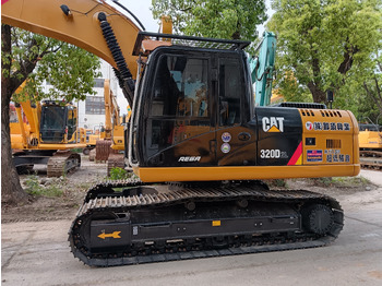 Excavadora de cadenas CATERPILLAR 320D2