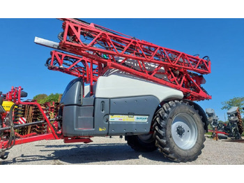 Pulverizador arrastrado