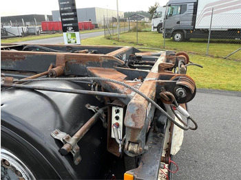 Camión portacontenedor de cadenas Mercedes-Benz Antos 2546 L: foto 5