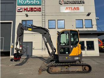 Miniexcavadora VOLVO ECR58D