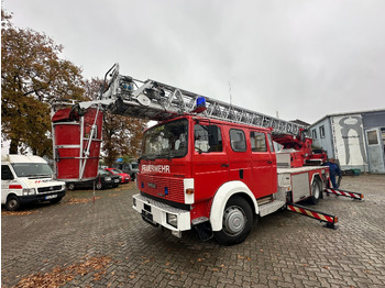 Camión de bomberos IVECO Magirus