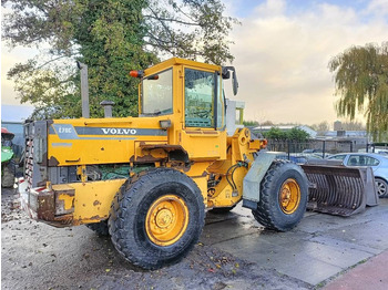 Cargadora de ruedas Volvo L 70 C shovel wiellader loader shovel + 3 bakken: foto 4