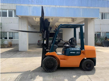Carretilla elevadora diésel Toyota Forklift 3 ton Diesel Forklift FD30 with Side Shifter: foto 2 Carretilla elevadora diésel Toyota Forklift 3 ton Diesel Forklift FD30 with Side Shifter: foto 2