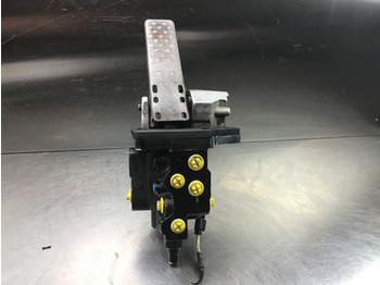 Pedal LIEBHERR