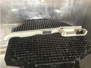 Cabina e interior LIEBHERR