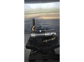 Tubo de escape LIEBHERR