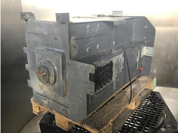 Depósito de combustible LIEBHERR