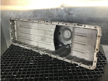 Cárter Liebherr Oil Sump: foto 5 Cárter Liebherr Oil Sump: foto 5