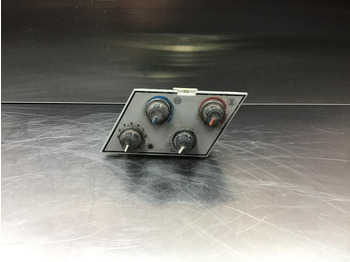 Salpicadero LIEBHERR