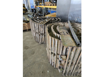 Oruga LIEBHERR