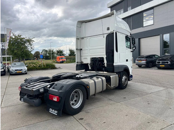 Arrendamiento de DAF XF 106.480 SSC / Stand Airco / 2x Tank / Euro 6D DAF XF 106.480 SSC / Stand Airco / 2x Tank / Euro 6D: foto 4