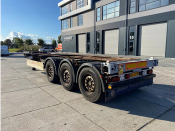 Semirremolque portacontenedore/ Intercambiable Schmitz Cargobull SCF 24 Chassis / SAF + Disc / 2x Extendable / Lift Axle: foto 3