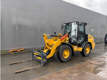 Cargadora de ruedas CATERPILLAR 906