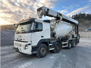 Camión hormigonera VOLVO FMX 540