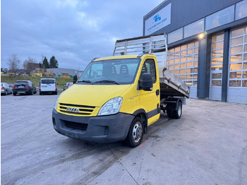 Furgoneta basculante IVECO Daily 35C15