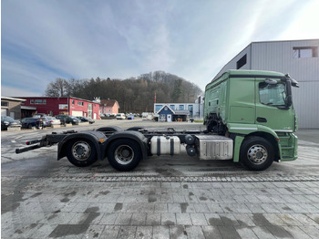 Arrendamiento de MERCEDES Actros 2543 6x2 MERCEDES Actros 2543 6x2: foto 3