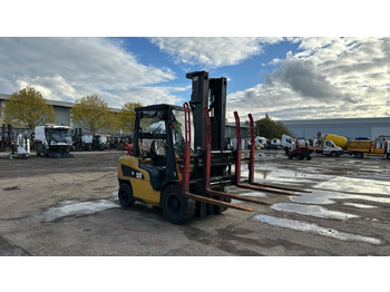 Carretilla elevadora de gas CATERPILLAR GP