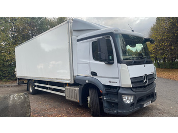 Camión caja cerrada MERCEDES-BENZ Actros 1824