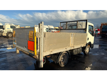 Furgoneta caja abierta NISSAN CABSTAR 35.14 dCi: foto 4