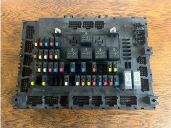 Fusible para Camión Mercedes Actros MP4 Single-SAM Sicherungskasten A0014467658: foto 2