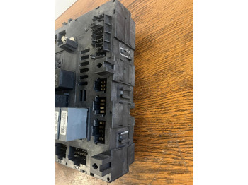 Fusible para Camión Mercedes Actros MP4 Single-SAM Sicherungskasten A0014467658: foto 5