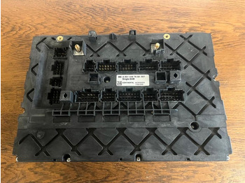 Fusible para Camión Mercedes Actros MP4 Single-SAM Sicherungskasten A0014467658: foto 4