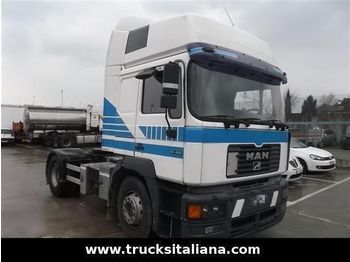 Camión MAN 19 464 F2000: foto 1