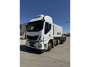 Camión portacontenedore/ Intercambiable IVECO Stralis
