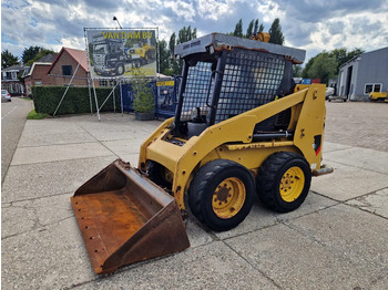 Minicargadora CATERPILLAR 216B3