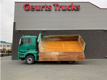 Camión volquete MAN TGX 26.560 6X4 BB + 3 ZIJDIGE KIPPER/TIPPER BORD MATIC: foto 2