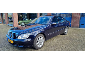 Berlina MERCEDES-BENZ