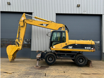 Arrendamiento de Caterpillar M322C - Hydraulic stabilizers / VA Triple boom / CE-certified, Caterpillar M322C - Hydraulic stabilizers / VA Triple boom / CE-certified,: foto 1