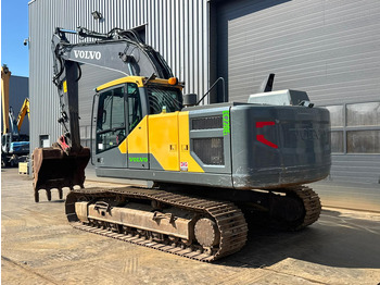 Excavadora de cadenas Volvo EC220EL: foto 3