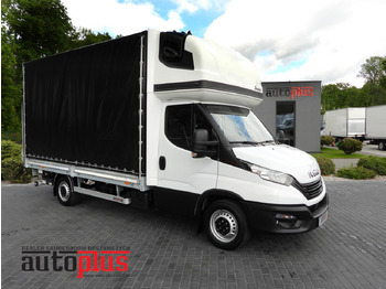 Furgoneta con lona IVECO Daily 35s18