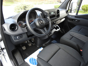 Arrendamiento de MERCEDES SPRINTER BOX LIFT 8 PALLETS AIR CONDITIONING 150HP MERCEDES SPRINTER BOX LIFT 8 PALLETS AIR CONDITIONING 150HP: foto 2 Arrendamiento de MERCEDES SPRINTER BOX LIFT 8 PALLETS AIR CONDITIONING 150HP MERCEDES SPRINTER BOX LIFT 8 PALLETS AIR CONDITIONING 150HP: foto 2