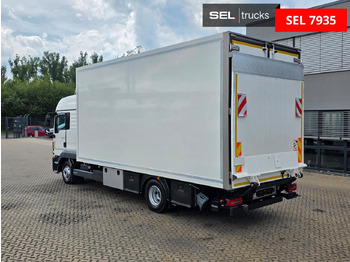 Camión caja cerrada MAN TGL 12.250