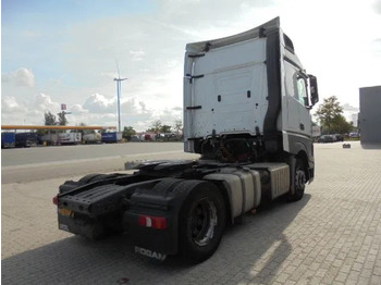 Cabeza tractora Mercedes-Benz Actros 1842: foto 4