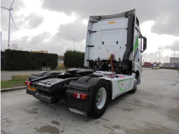 Cabeza tractora Mercedes-Benz Actros 1842 LS EUR6: foto 4