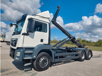 Camión multibasculante MAN TGS 26.440