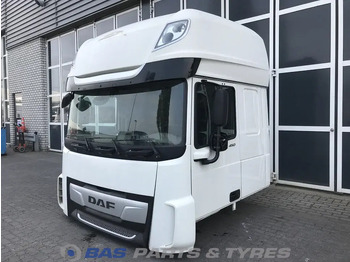 Cabina e interior DAF XF 106