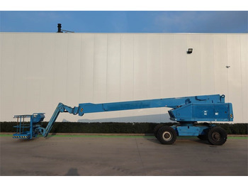 Plataforma telescopica AICHI