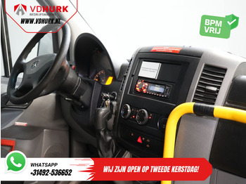 Minibús, Furgoneta de pasajeros Mercedes-Benz Sprinter 313 2.2 CDI Aut. L2H2 € 10.648 Incl. BTW EXPORT Combi/ 9 Persoons/ Kombi/ 9P/ Airco/ Rolstoellift/ Electr. deur/: foto 3