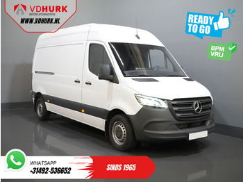 Furgoneta pequeña MERCEDES-BENZ Sprinter 211