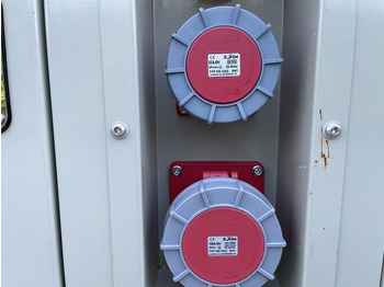 Generador industriale Cummins 55 kVA: foto 4