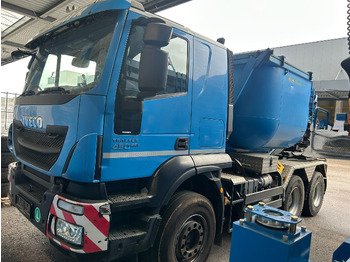 Dúmper Iveco Trakker 450: foto 4