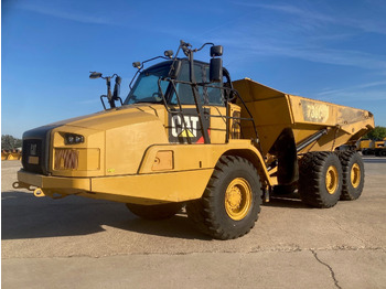 Dúmper articulado CATERPILLAR 730C