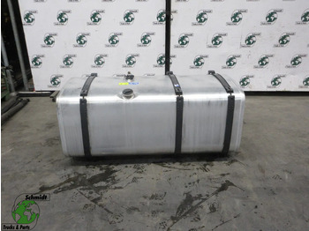 Depósito de combustible SCANIA P