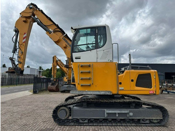 Manipulador de materiales LIEBHERR LH 22 C