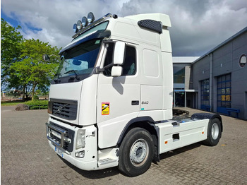 Cabeza tractora VOLVO FH13 540